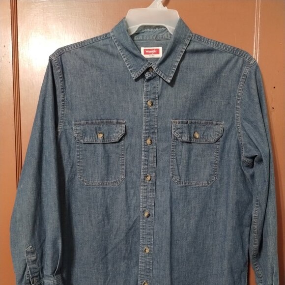 MENS LONG SLEEVE BLUE DENIM SHIRT BY WRANGLER LARGE - Picture 1 of 5